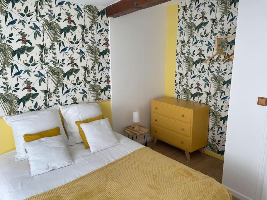 Apartamento Un Cocon Au Coeur De La Champagne Avec Parking Épernay Exterior foto