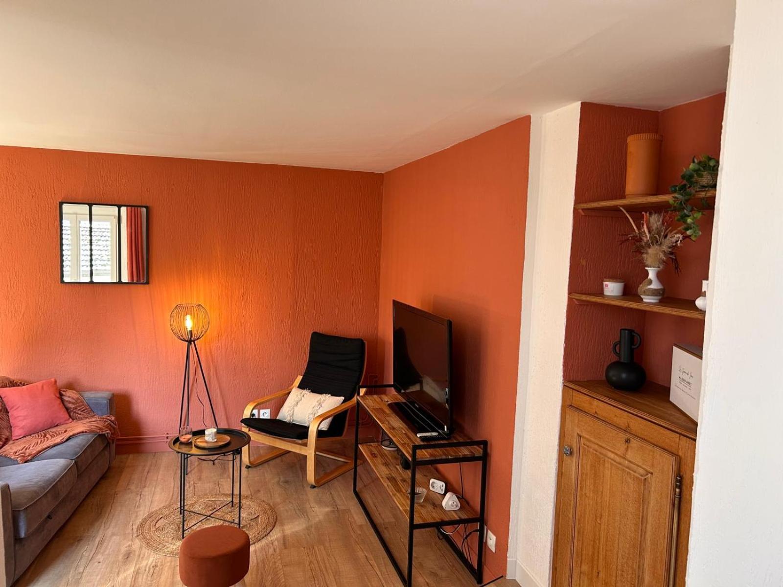 Apartamento Un Cocon Au Coeur De La Champagne Avec Parking Épernay Exterior foto